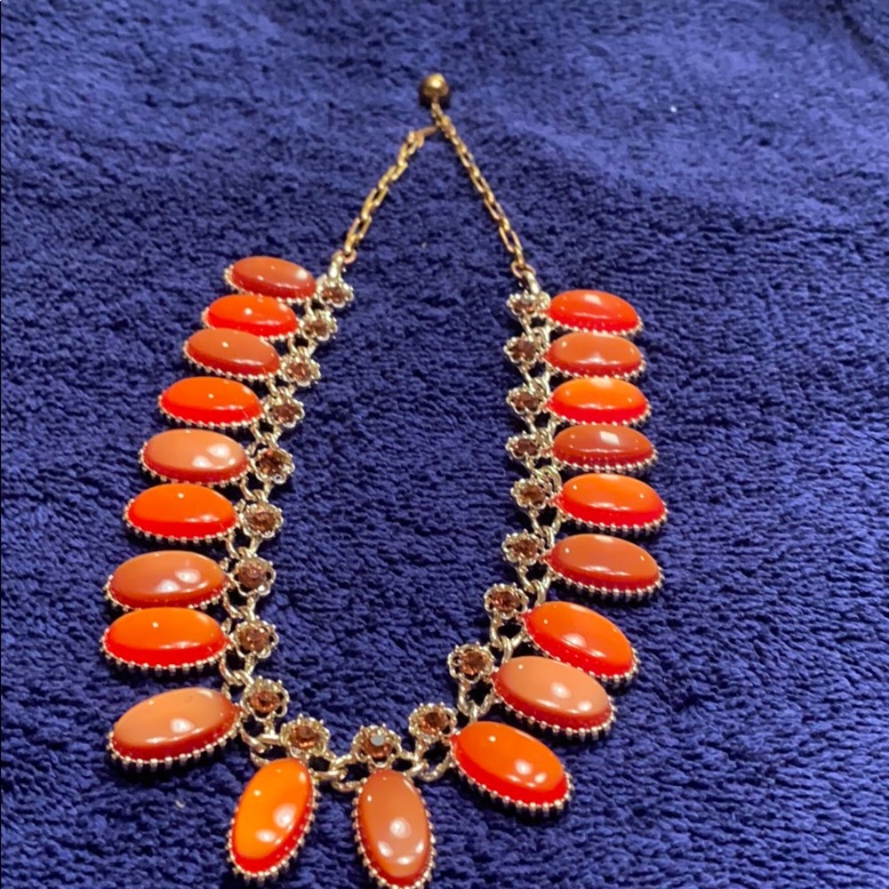 Super cute orange coustume